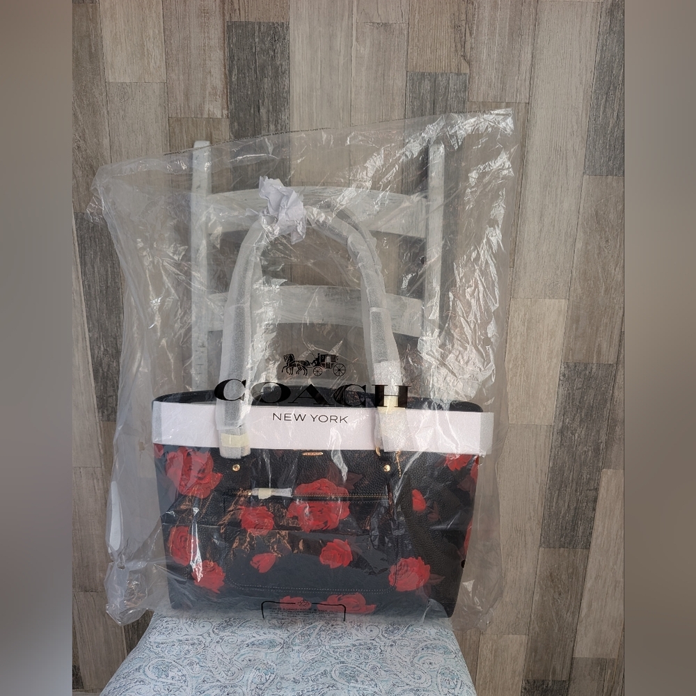 Coach Station Tote And Wallet Set NWT Rose Camo - Picture 5 of 16